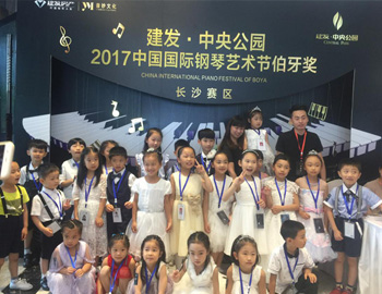 ����ɳ�����빫԰��ָ���ϵľ�ս ���������쳹��ɳ