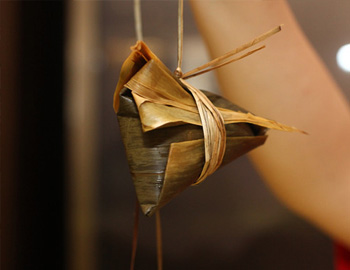 �����ݡ��̺�˫������Ʒζ���� ���������� ������˶�Բ����Ļ