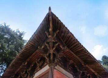 ���ޣ���12��Ӫ�죬������������ʢ�Ƶ���ǧ����