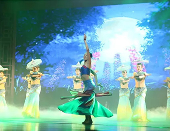 �����ݡ������塿����ʽ�����콢ȫ����Ļ